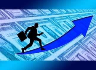 Як вигідно купити долари? Основні важливі аспекти