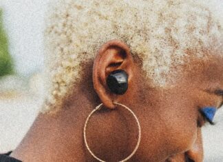 Найкращі бездротові навушники (2025): Apple, Sony, Bose та інші