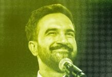 Технічні знижки, політичні фанати та космічні аварії: огляд останніх подій