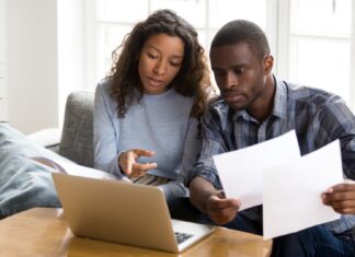 Розірвати цикл від зарплати до зарплати: другий банківський рахунок може допомогти