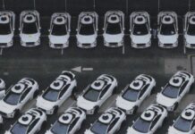 Revolusi AI Berlanjut: Dari Taksi Mengemudi Sendiri hingga Jet Pembunuh