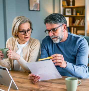 Чи достатньо ваших пенсійних заощаджень? 10 тривожних знаків, які потрібно знати