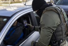 ICE zwiększa nadzór w Minneapolis: wdrażanie rozpoznawania twarzy i zaawansowanych technologii