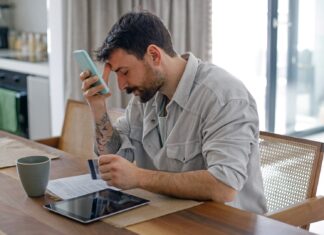 Сім поширених грошових помилок, які руйнують ваші фінанси