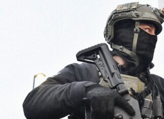 Навигация в условиях усиления иммиграционного контроля: руководство по безопасности и действиям