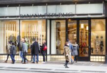 Зимняя Распродажа в Banana Republic: Стильные Находки за Менее 100 Долларов