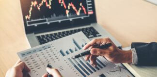 Acciones de crecimiento: navegando por un alto potencial en un mercado volátil