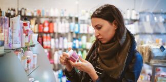 Erschwingliche Schönheit: Von Dermatologen unterstützte Alternativen zu Luxusmarken im Jahr 2024