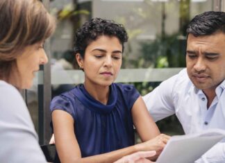 Чому матеріальної відповідальності недостатньо