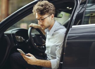 Як уникнути щомісячних платежів за автомобіль у розмірі 1000 доларів: практичне керівництво