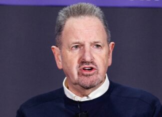 Arm Переходить у Виробництво Чіпов, Кидаючи Виклик Гігантам Індустрії