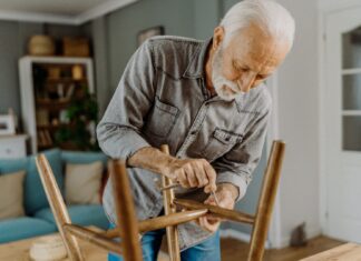 Вигідні Підробітки для Пенсіонерів: Збільшення Доходу на Виході на Пенсію