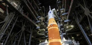 Artemis II: Возвращение Человечества на Лунную Орбиту