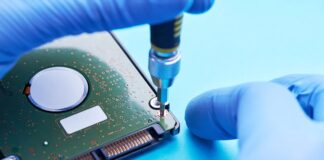 Slim winkelen: een gids voor het kopen van gebruikte en gereviseerde elektronica in 2026