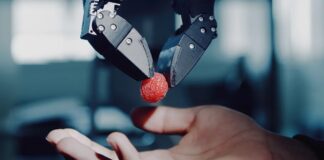 Alla ricerca della destrezza: l’intelligenza artificiale potrà finalmente dare ai robot mani “umane”?