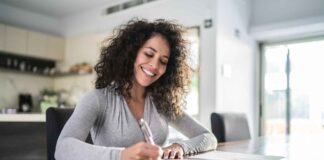 Bagaimana Orang Amerika Berencana Menghabiskan Pengembalian Pajak: Tren dan Strategi Keuangan