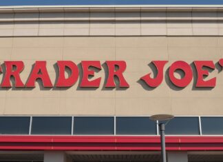 5 весняних хітів з Trader Joe’s дешевше за $15