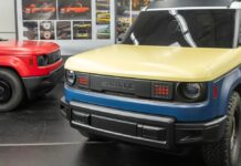 Китайська батарея в американському електромобілі у Трампі