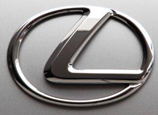 Warum die Luxusautos Lexus ES350 und BMW 3er weniger kosten, als Sie denken