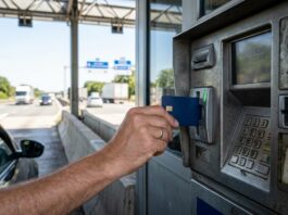 Warum Ihre Debitkarte an Mautstellen abgelehnt wird und wie Sie das Problem beheben können
